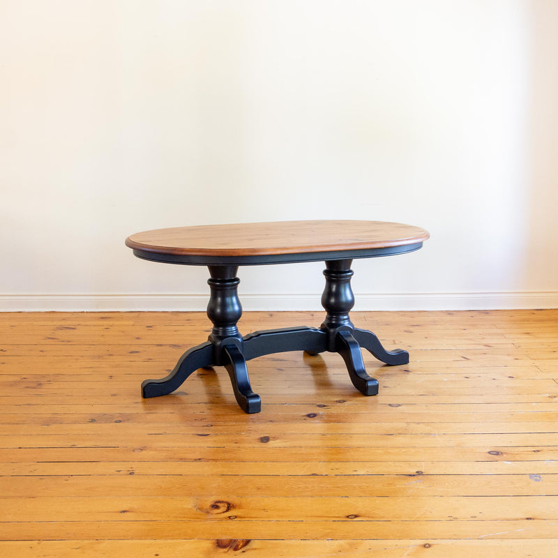 Glenora Table and Four Whittaker in Black/Williams