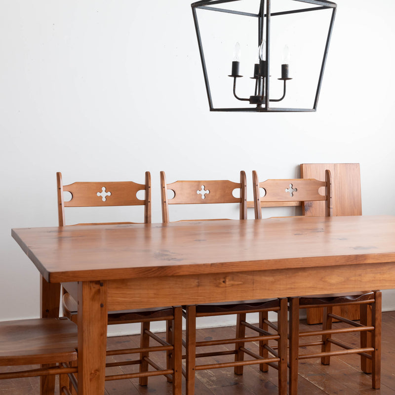 Marlowe Table & Six Wolf Chairs in Williams