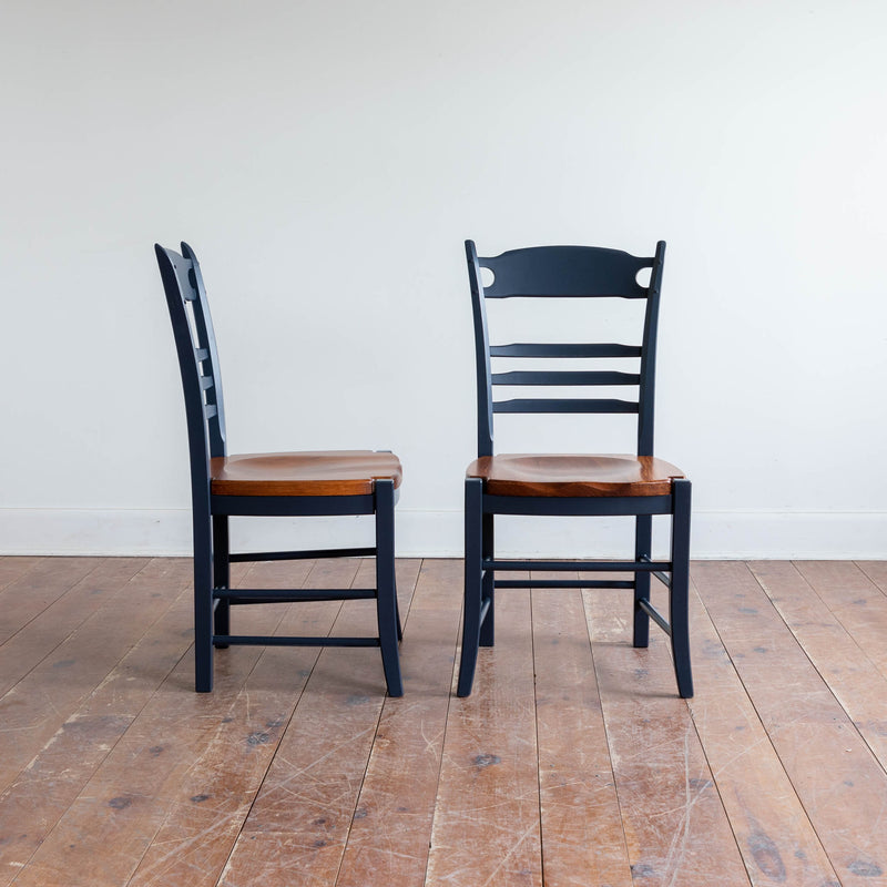 Xander Table & Six Sorel Chairs in Hale Navy/Williams