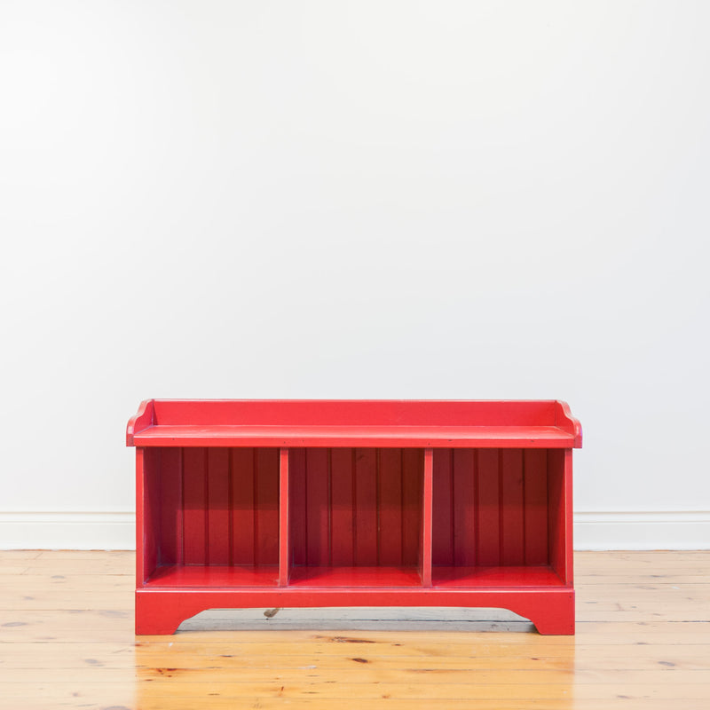 Cubby Bench in Red