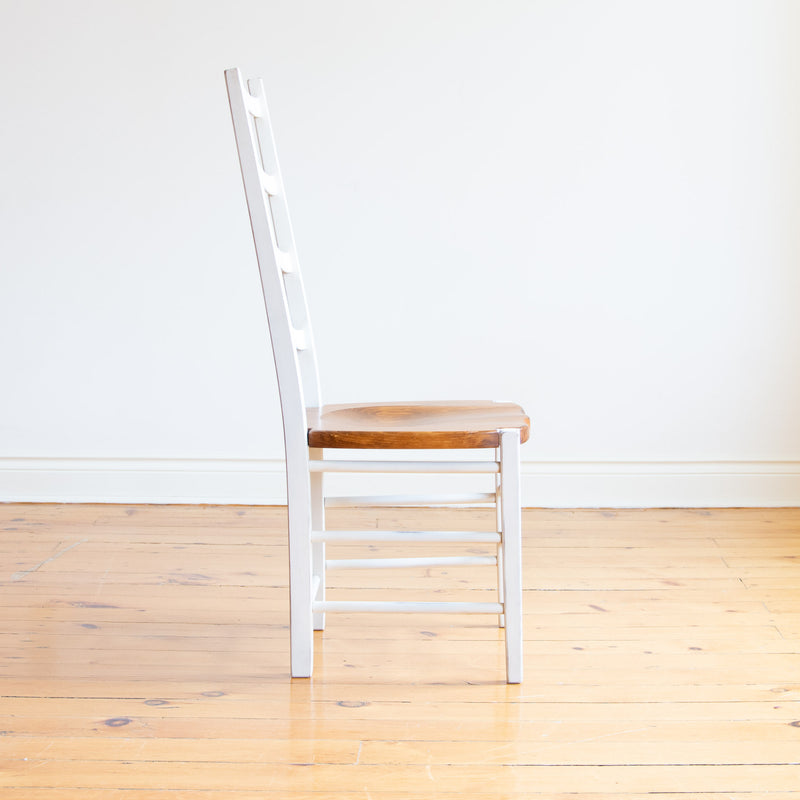 Jennifer Chair in Antique White and Williams
