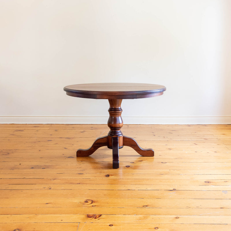 Picton Extension Table in Antique Cherry