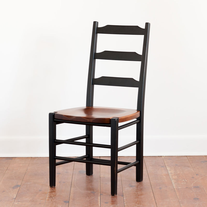 Colby Table & Highland Chairs in Black/Williams