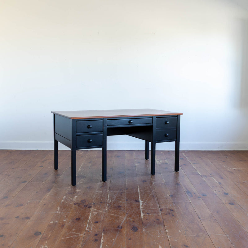 Alexander Desk in Black/Williams