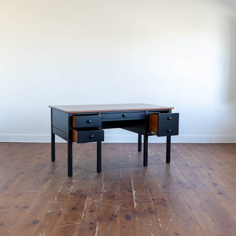 Alexander Desk in Black/Williams