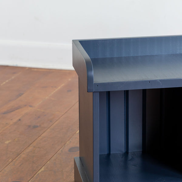 Cubby Bench in Hale Navy