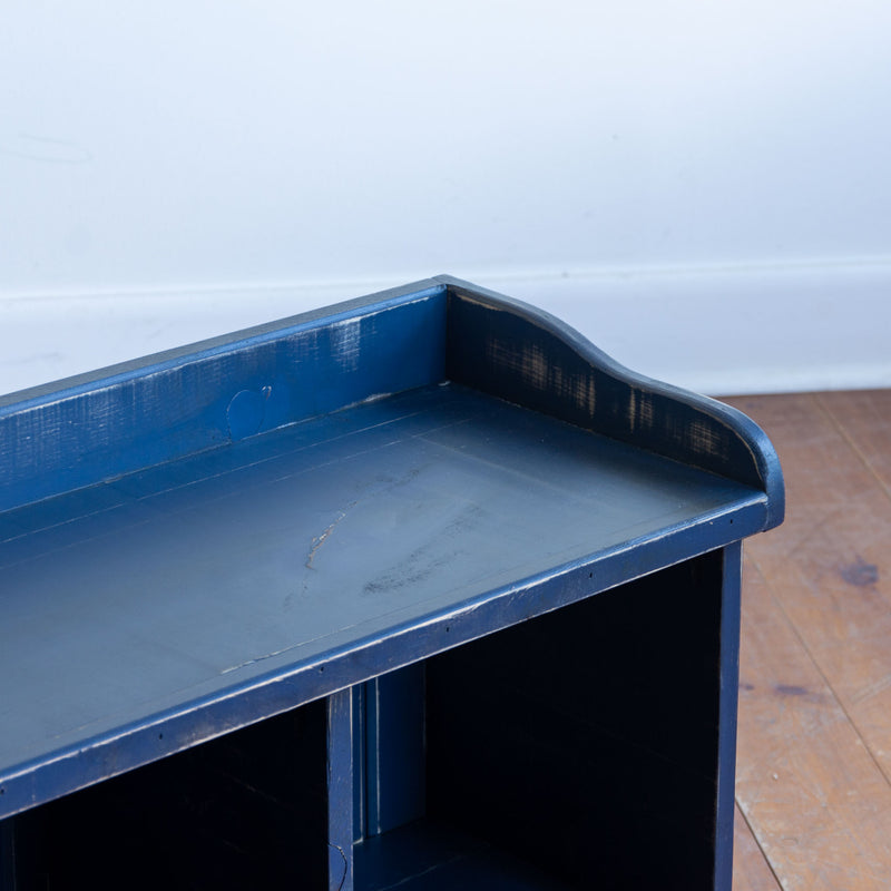 Cubby Bench in Vintage Navy/Black