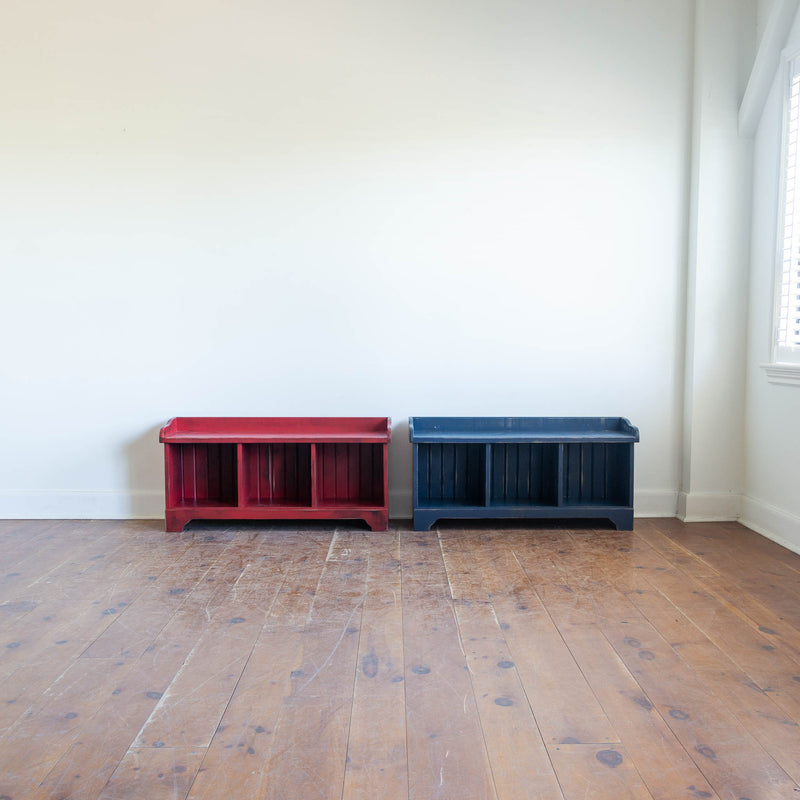 Cubby Bench in Vintage Navy/Black