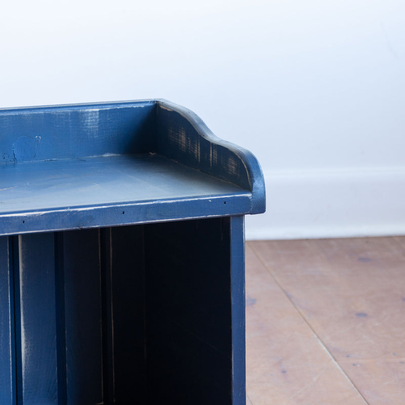 Cubby Bench in Vintage Navy/Black