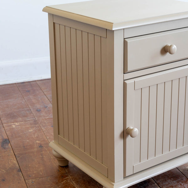Fiona Nightstand in Sand
