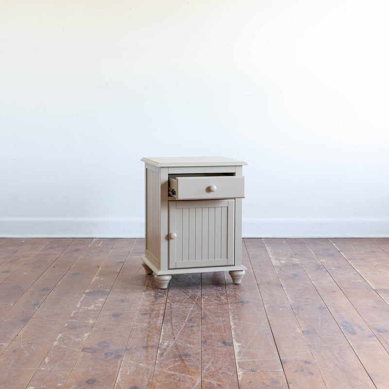 Fiona Nightstand in Sand