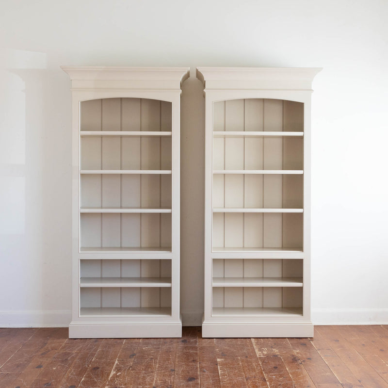 Hawthorne Bookcase in Edgecomb grey