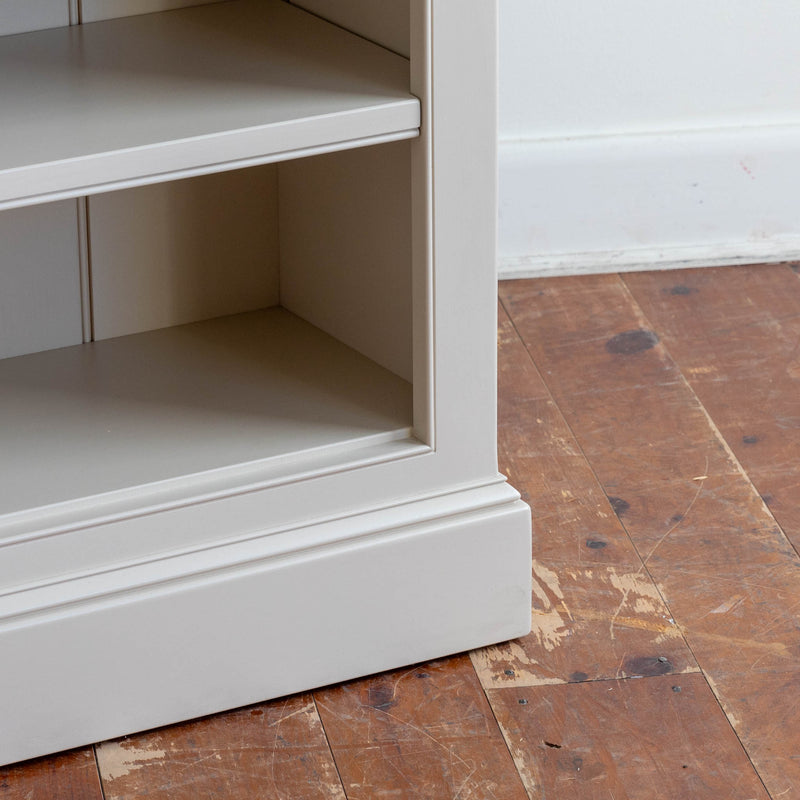 Hawthorne Bookcase in Edgecomb grey