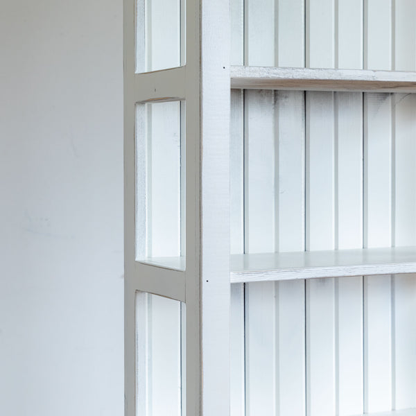 Larch Bookcase in Vintage White