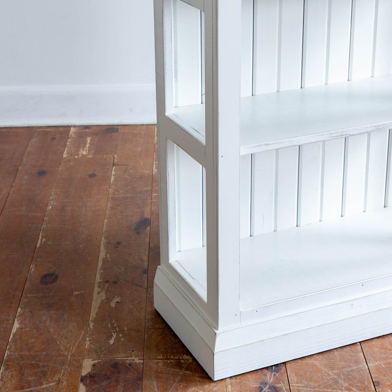 Larch Bookcase in Vintage White