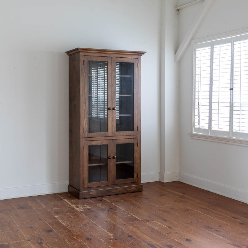 Laurel Cabinet in Foal