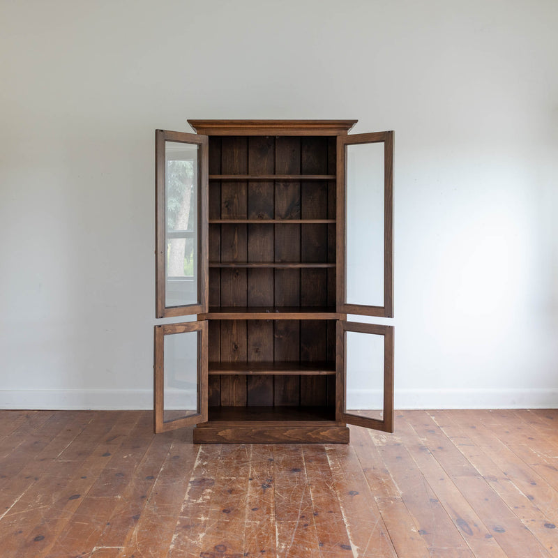 Laurel Cabinet in Foal