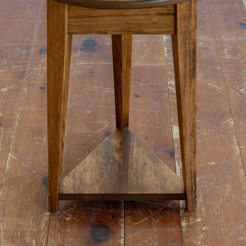 Louise Side Table in Williams Provincial