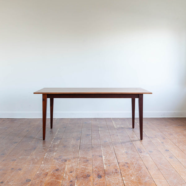 Wilno Table in Antique Cherry/Williams