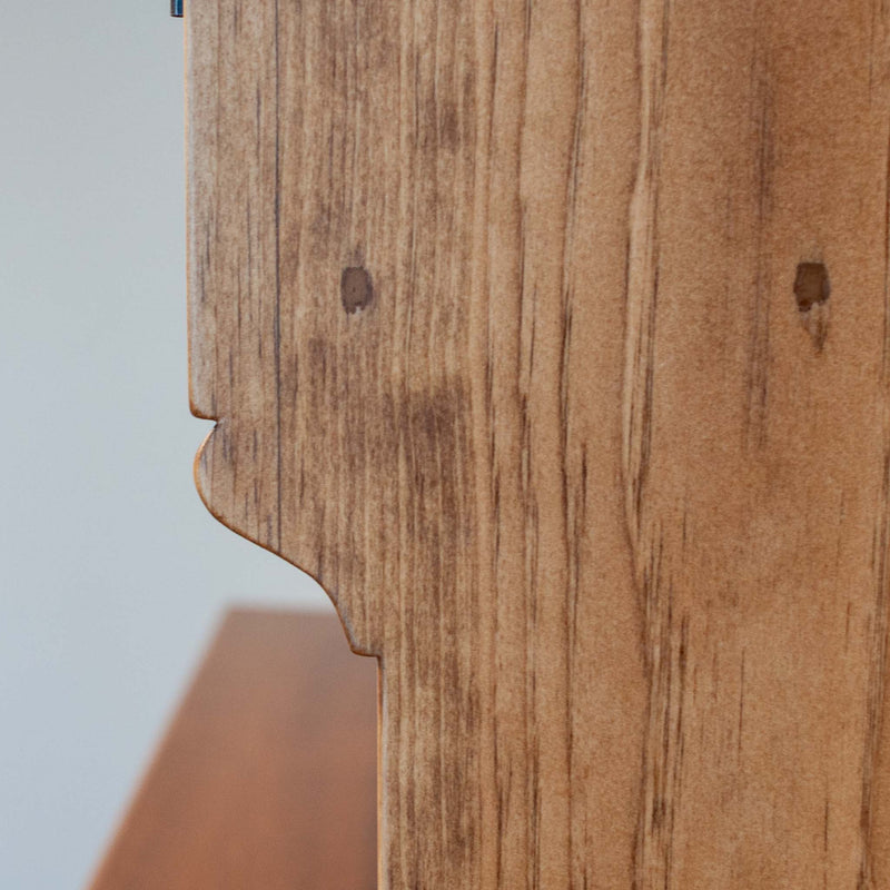 Simon Buffet & Hutch in Finhaven