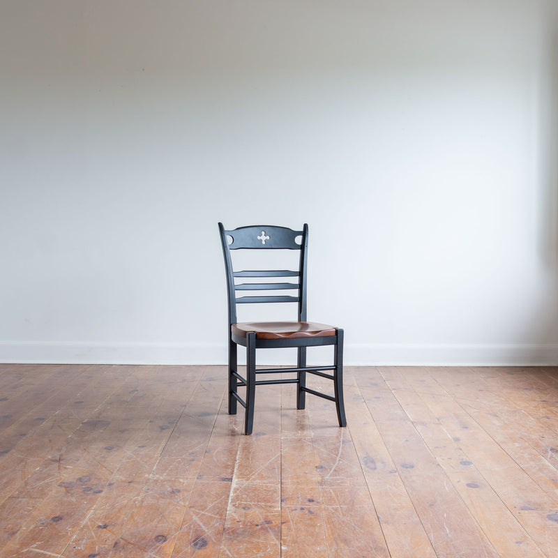 Sorel Chair With a Cutout in Black/Williams