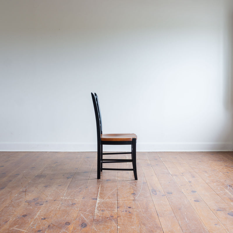 Sorel Chair With a Cutout in Black/Williams