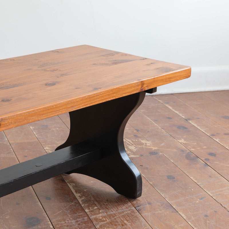 Coffee Table in Black & Wiliiams