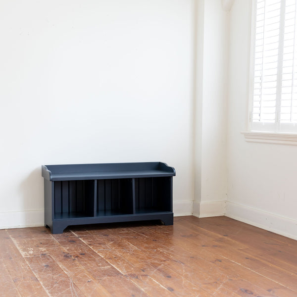 Cubby Bench in Hale Navy