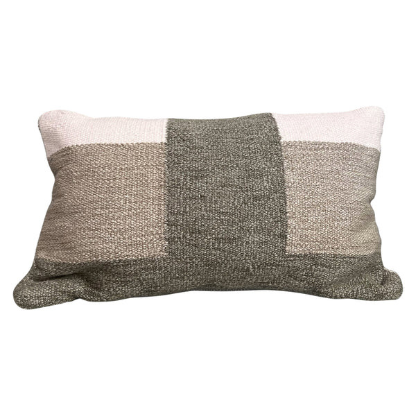 Toss cushion in October Mist