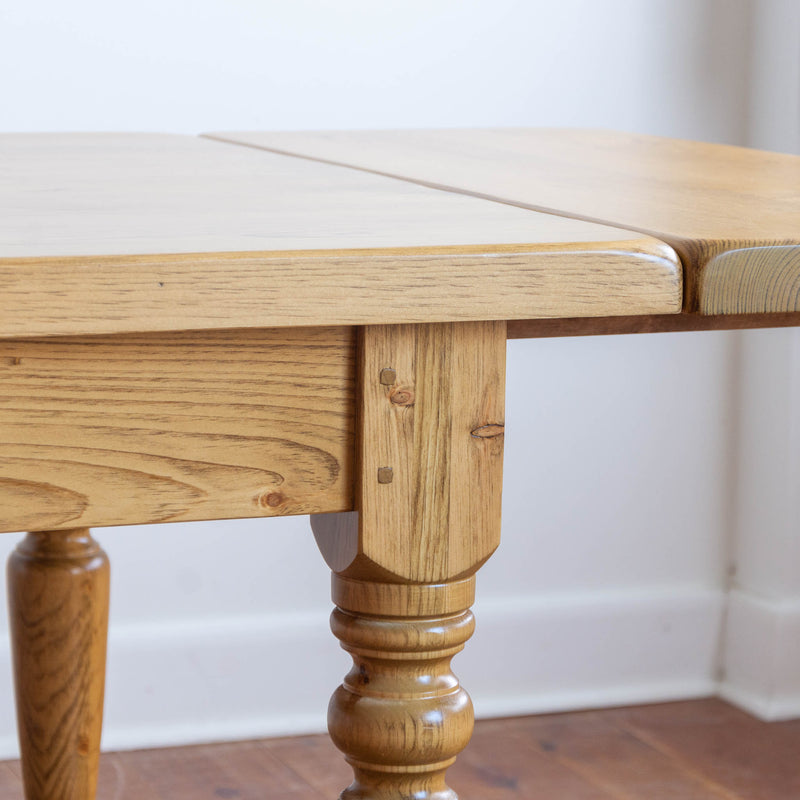 Claremont Extension Table in Honey