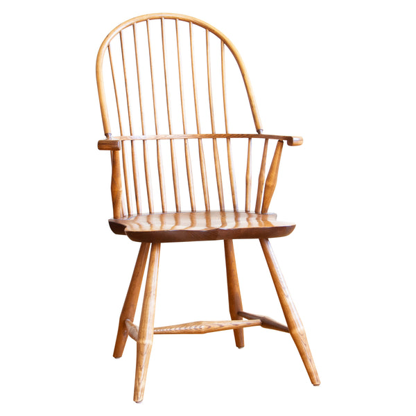 Clarence Arm Chair in Finhaven