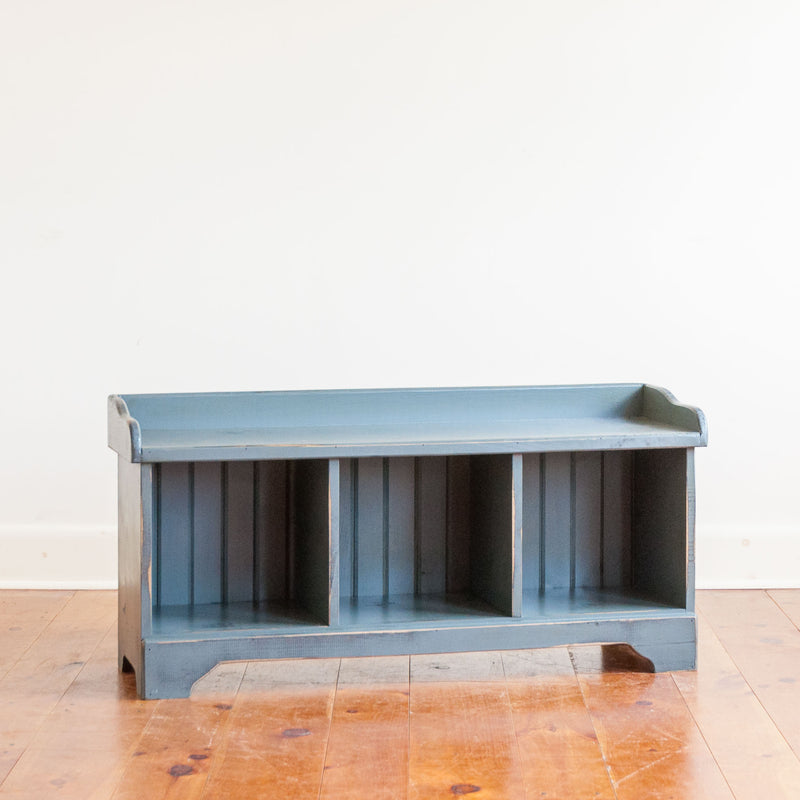Cubby Bench in Vintage Blue/Black
