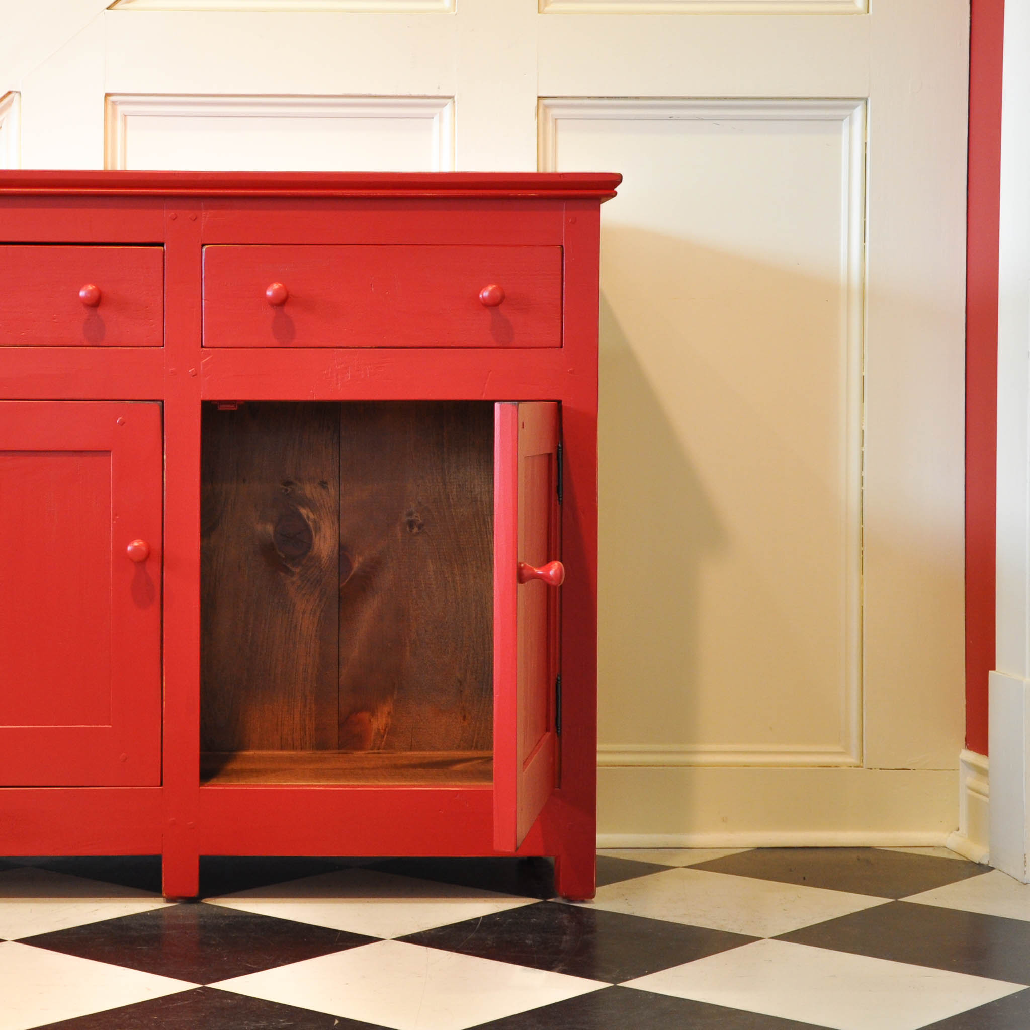 Lisa Sideboard in Red – The Emporium