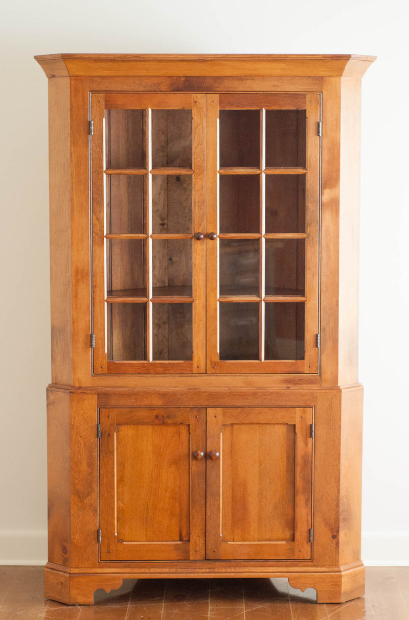 Owen's Glazed Corner Cabinet in Williams Light