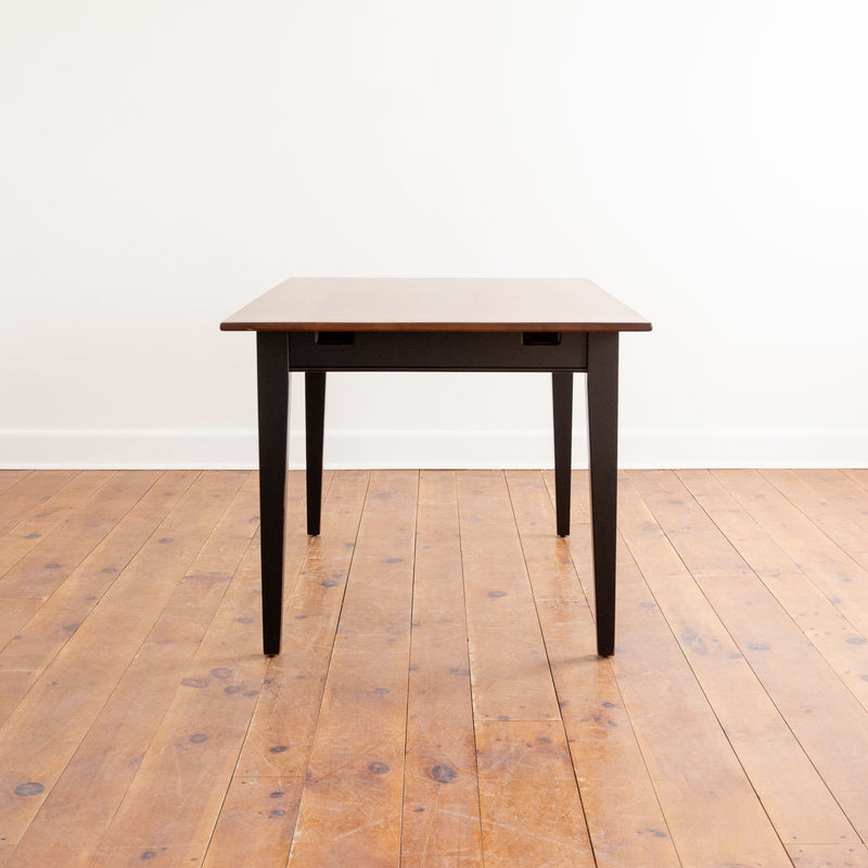 Wilno Table & Highland Chairs in Black/Williams