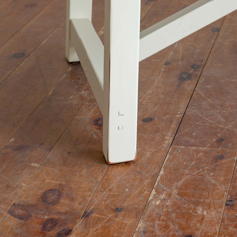 Colby Table in Studio Pure White/Williams