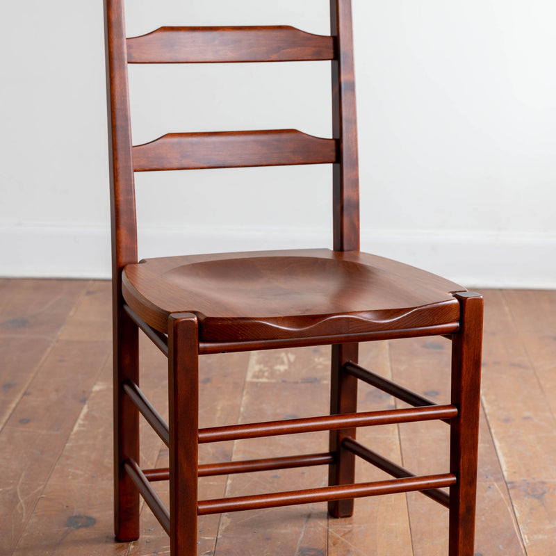 Highland Chair in Antique Cherry/Williams