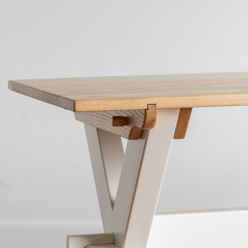 Winburne Table in Standard White/Clear Ash